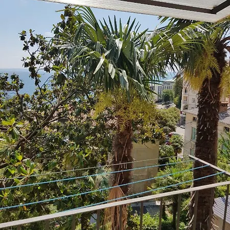 Sunny 150 M From The Sea Apartman