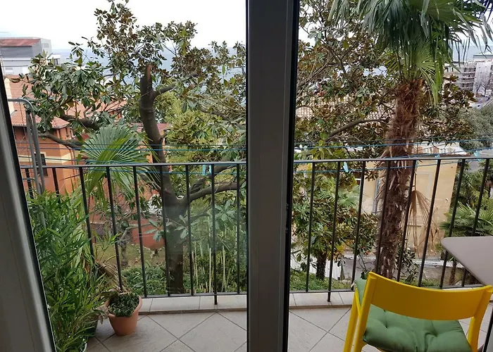 Διαμέρισμα Sunny 150 M From The Sea