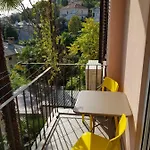 Sunny 150 M From The Sea Апартаменты *