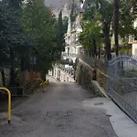 Апартаменты Sunny 150 M From The Sea