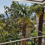 Sunny 150 M From The Sea Апартаменты