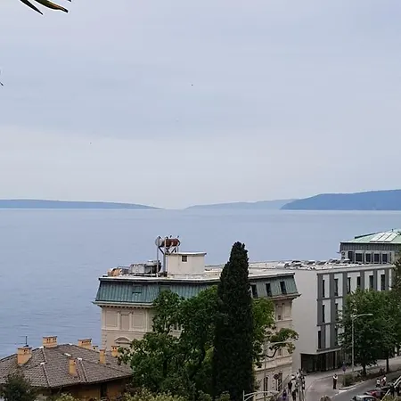 Sunny 150 M From The Sea Apartament Opatija