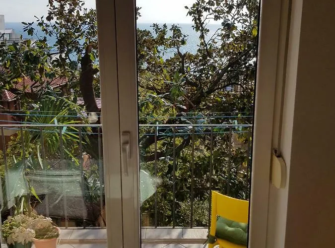 Sunny 150 M From The Sea Апартаменты